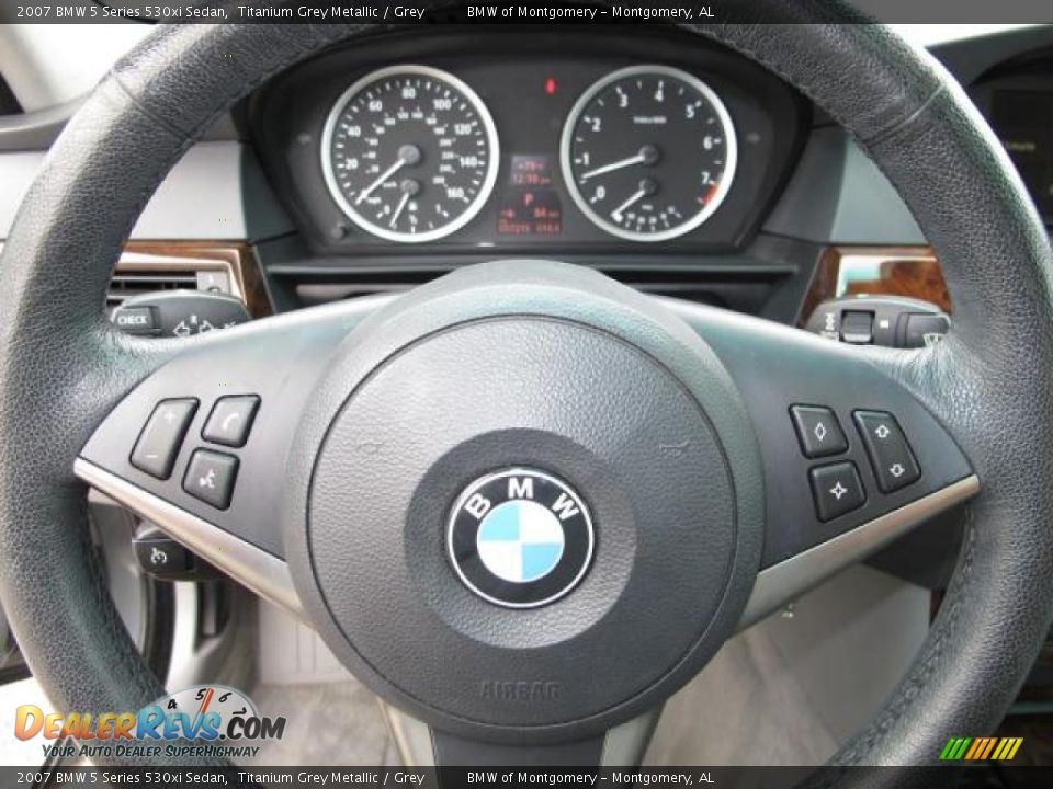 2007 BMW 5 Series 530xi Sedan Titanium Grey Metallic / Grey Photo #26