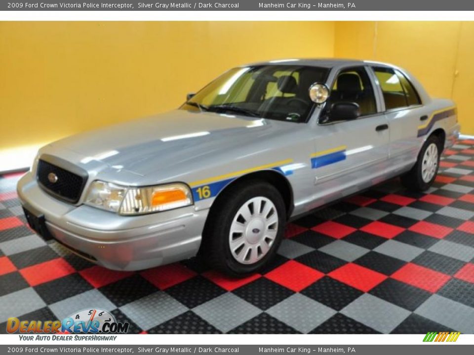 2009 Ford Crown Victoria Police Interceptor Silver Gray Metallic / Dark Charcoal Photo #2