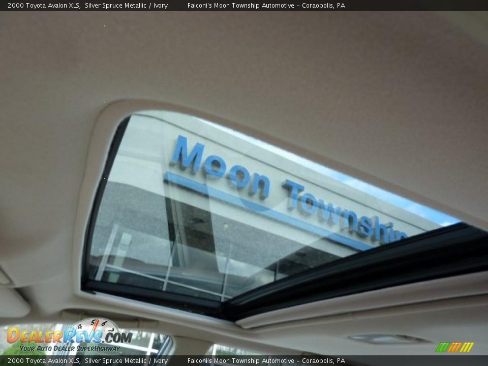 2000 Toyota Avalon XLS Silver Spruce Metallic / Ivory Photo #10