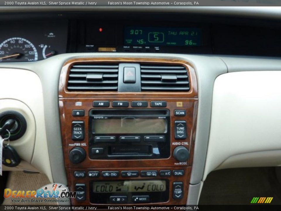 2000 Toyota Avalon XLS Silver Spruce Metallic / Ivory Photo #14