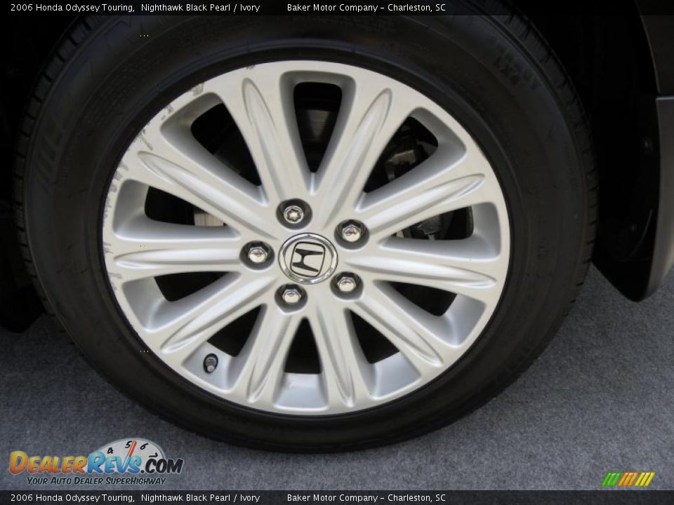 2006 Honda Odyssey Touring Wheel Photo #22