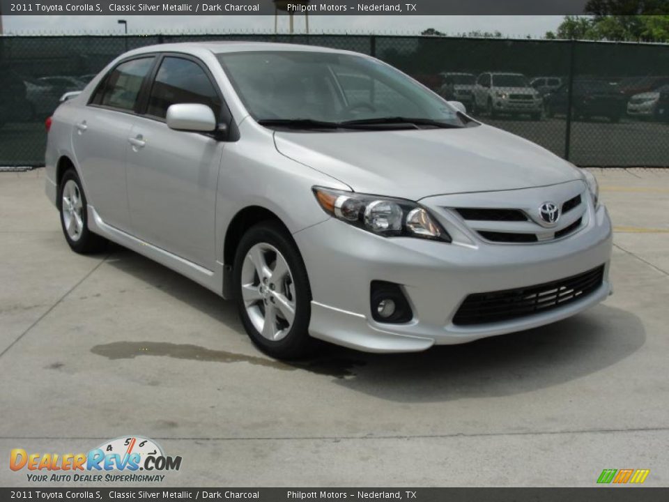 Front 3/4 View of 2011 Toyota Corolla S Photo #1