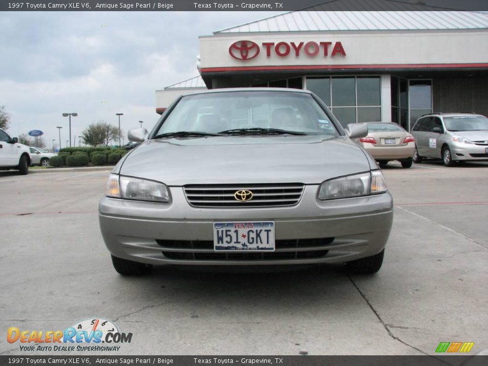 1997 Toyota Camry XLE V6 Antique Sage Pearl / Beige Photo #2