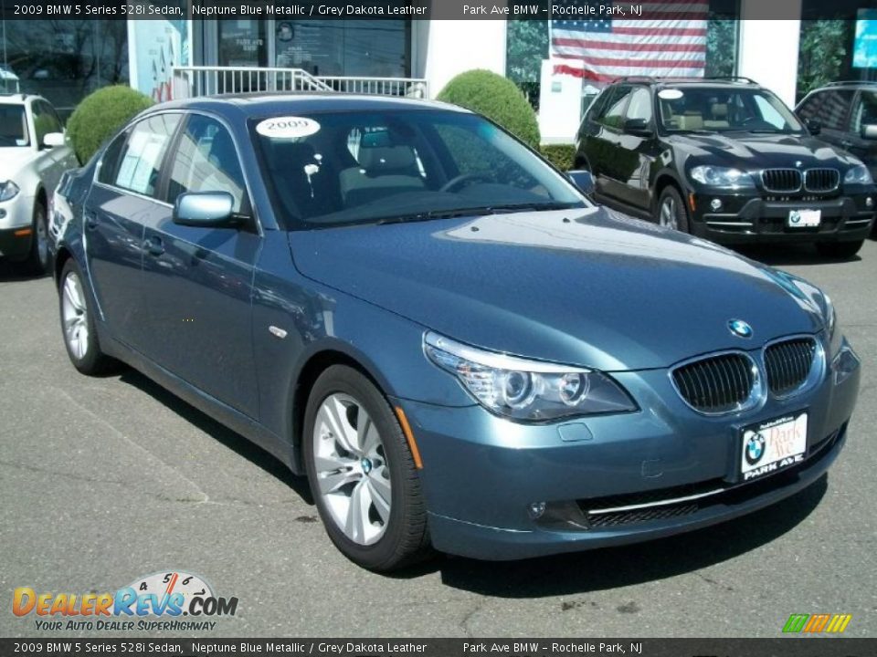 2009 BMW 5 Series 528i Sedan Neptune Blue Metallic / Grey Dakota Leather Photo #3