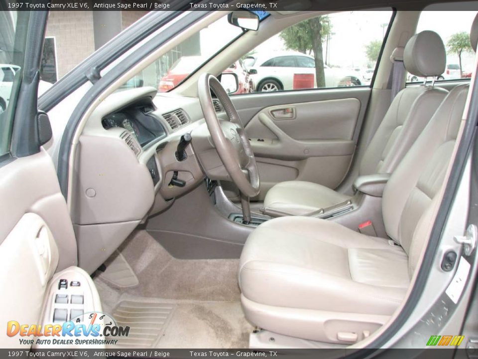 1997 Toyota Camry XLE V6 Antique Sage Pearl / Beige Photo #8