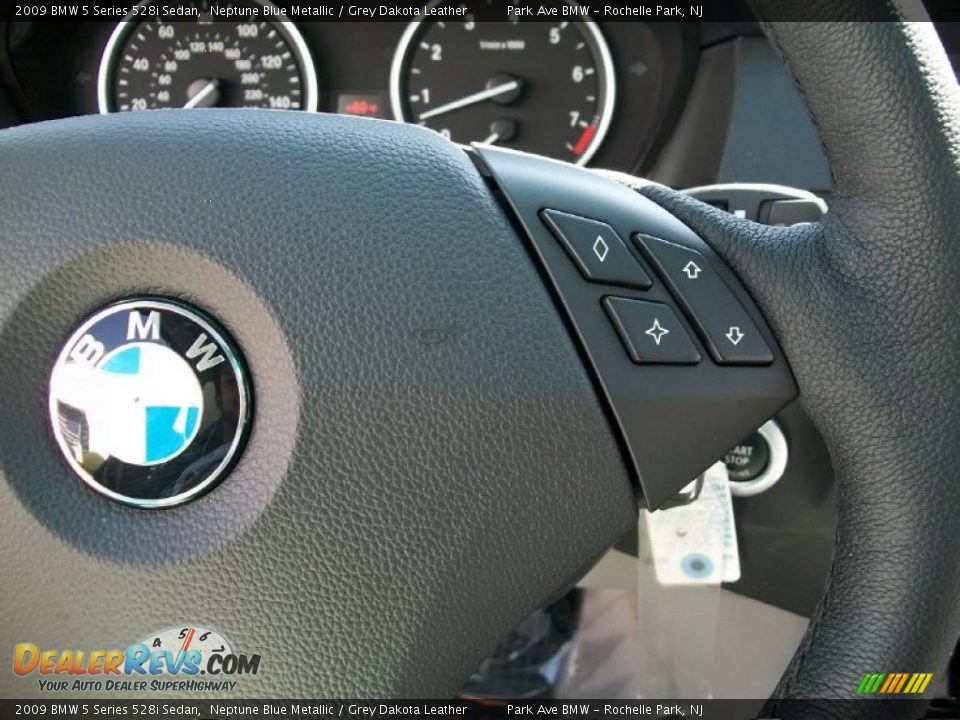 2009 BMW 5 Series 528i Sedan Neptune Blue Metallic / Grey Dakota Leather Photo #17