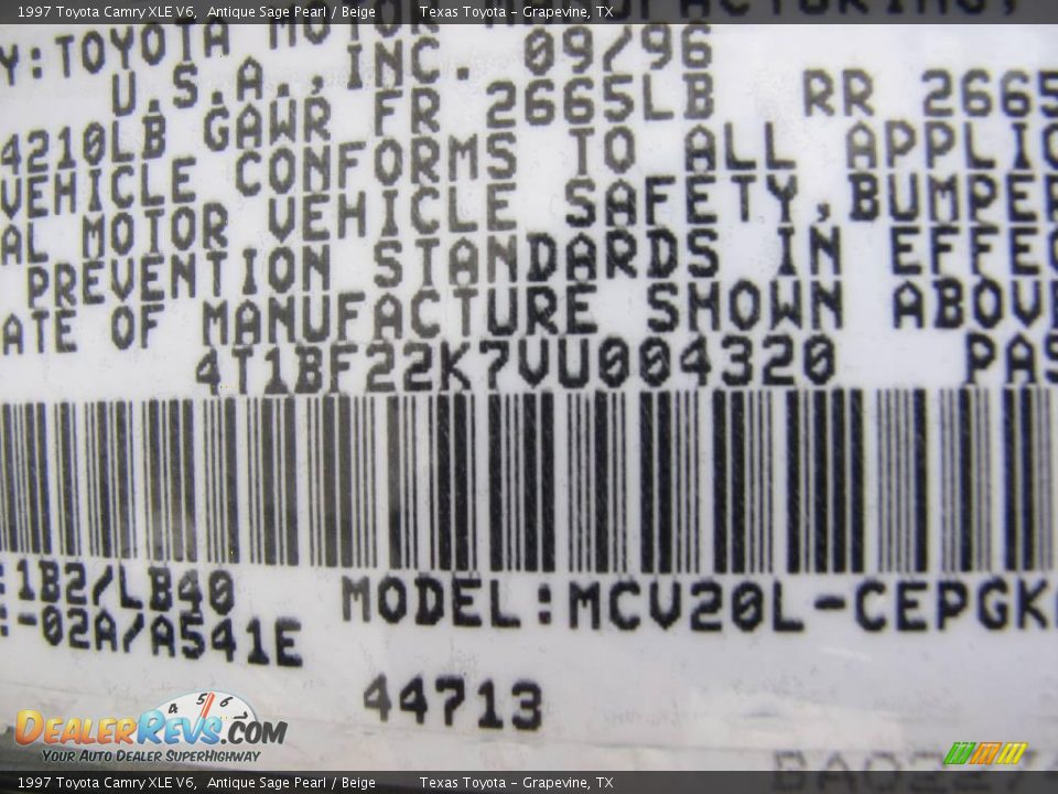 1997 Toyota Camry XLE V6 Antique Sage Pearl / Beige Photo #15