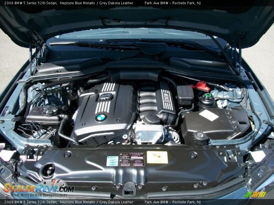 2009 BMW 5 Series 528i Sedan 3.0 Liter DOHC 24-Valve VVT Inline 6 Cylinder Engine Photo #31