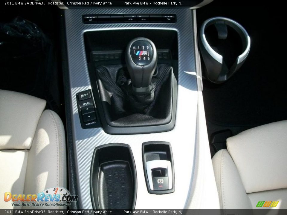 2011 BMW Z4 sDrive35i Roadster Shifter Photo #18