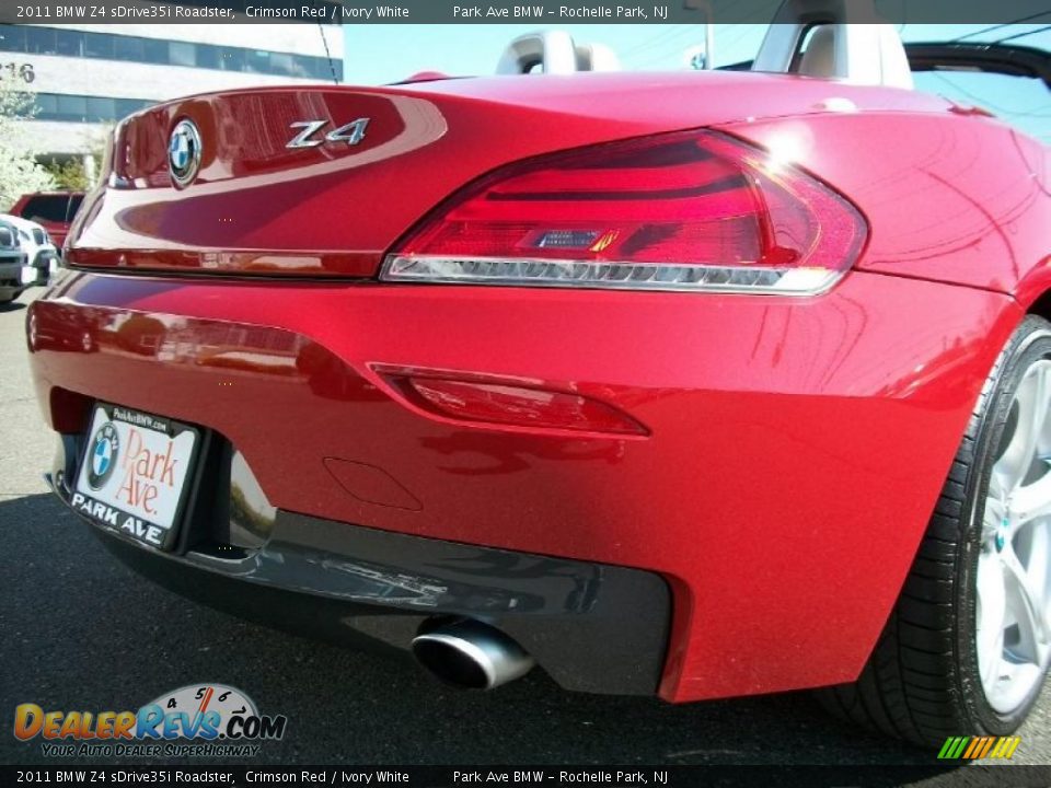 2011 BMW Z4 sDrive35i Roadster Crimson Red / Ivory White Photo #21