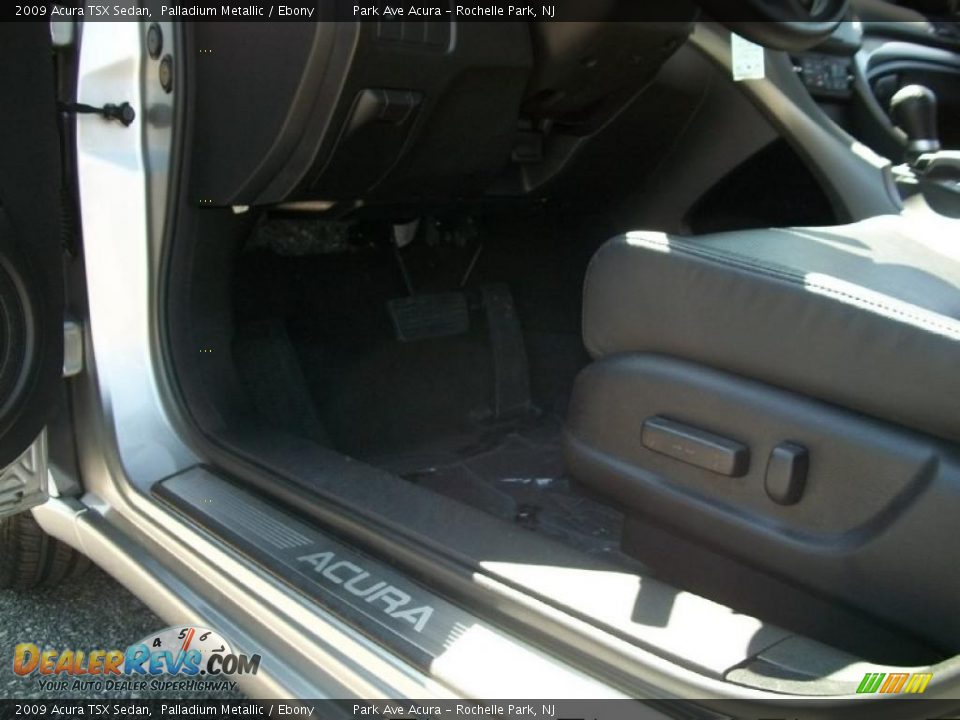 2009 Acura TSX Sedan Palladium Metallic / Ebony Photo #11