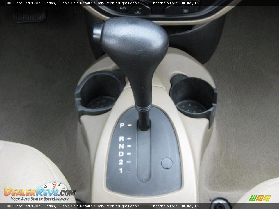 2007 Ford Focus ZX4 S Sedan Shifter Photo #19