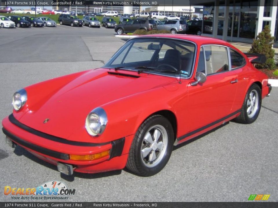 Front 3/4 View of 1974 Porsche 911 Coupe Photo #1