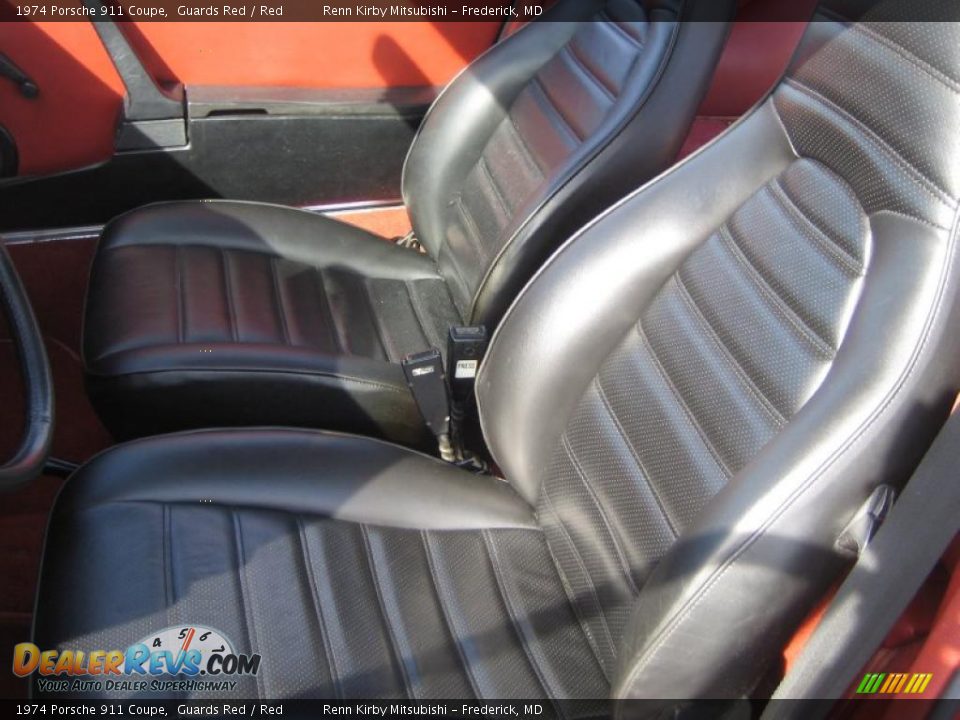 Red Interior - 1974 Porsche 911 Coupe Photo #9