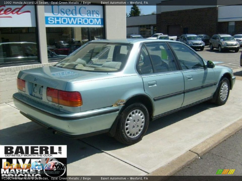 1992 Honda Accord LX Sedan Opal Green Metallic / Beige Photo #6