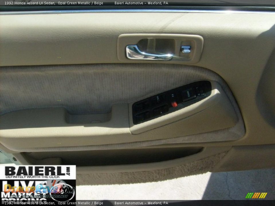 1992 Honda Accord LX Sedan Opal Green Metallic / Beige Photo #11