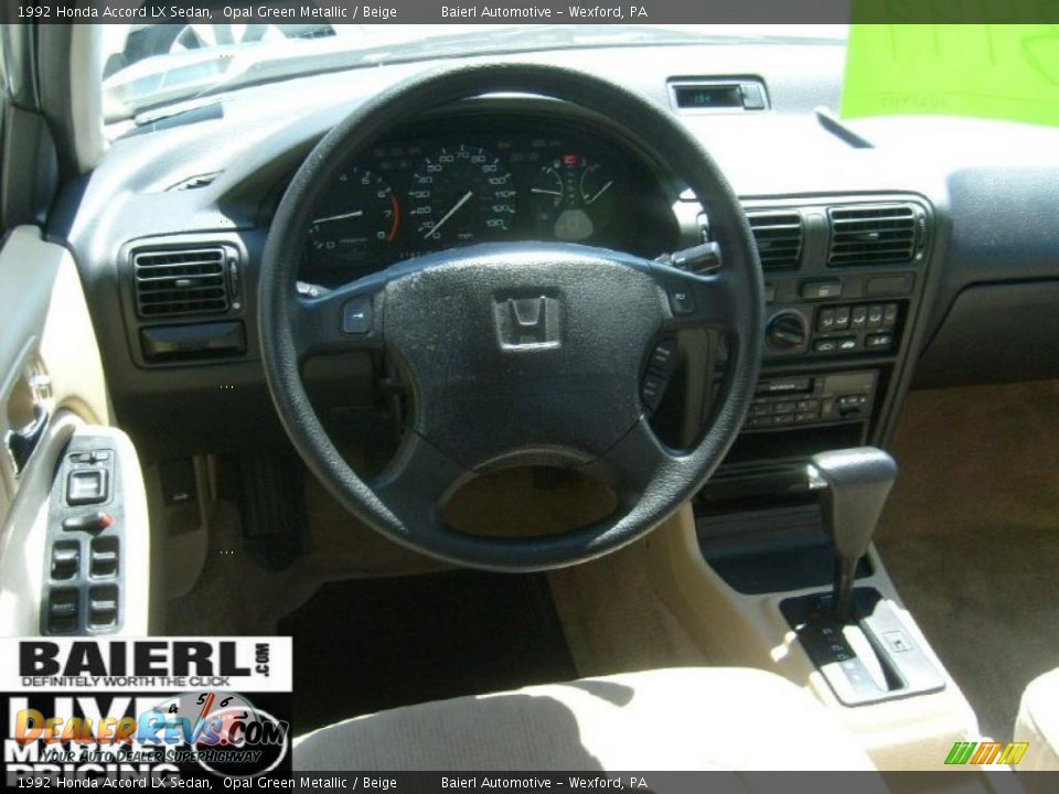 1992 Honda Accord LX Sedan Opal Green Metallic / Beige Photo #13