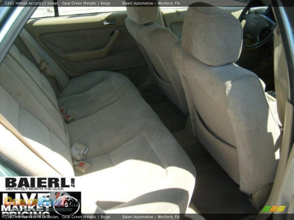 1992 Honda Accord LX Sedan Opal Green Metallic / Beige Photo #15