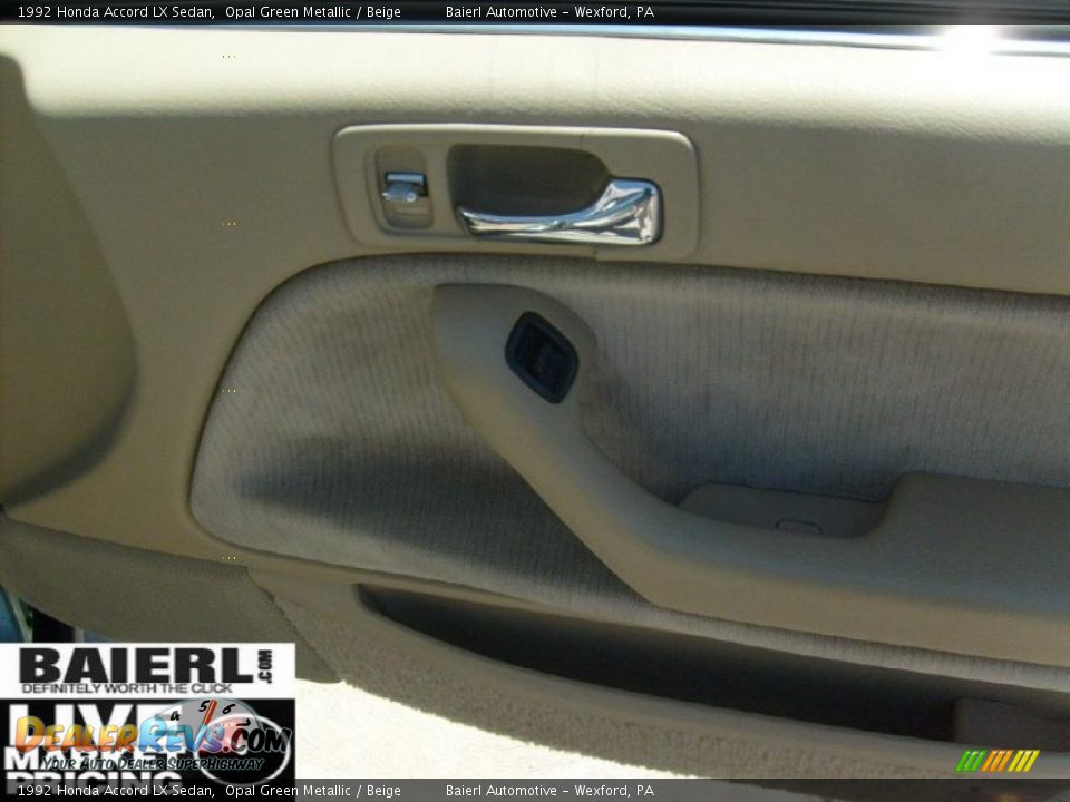 1992 Honda Accord LX Sedan Opal Green Metallic / Beige Photo #17