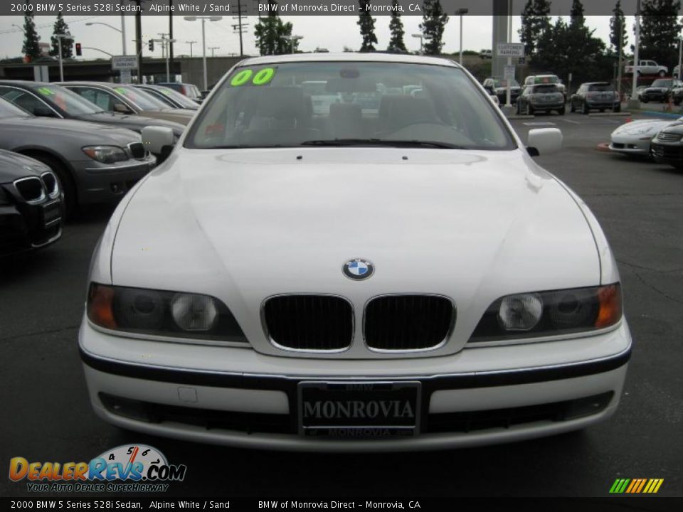 2000 BMW 5 Series 528i Sedan Alpine White / Sand Photo #2