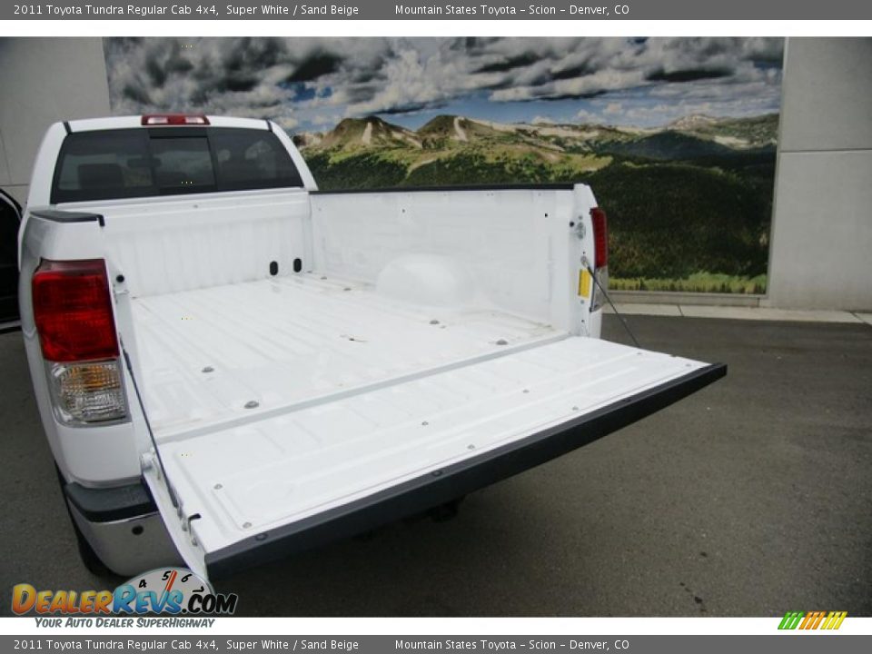 2011 Toyota Tundra Regular Cab 4x4 Super White / Sand Beige Photo #4