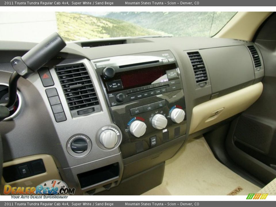 2011 Toyota Tundra Regular Cab 4x4 Super White / Sand Beige Photo #10