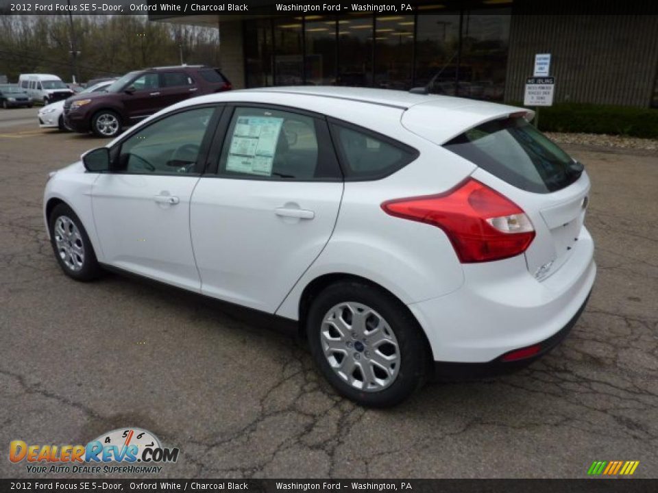 Oxford White 2012 Ford Focus SE 5-Door Photo #2