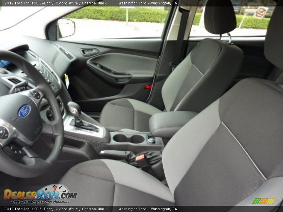 Charcoal Black Interior - 2012 Ford Focus SE 5-Door Photo #10