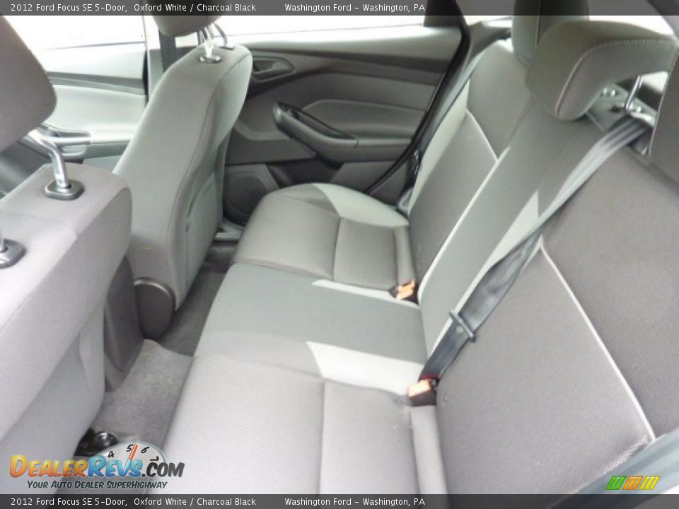 Charcoal Black Interior - 2012 Ford Focus SE 5-Door Photo #13