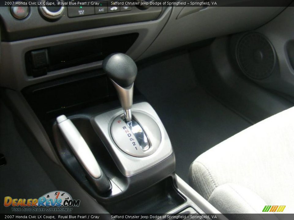 2007 Honda Civic LX Coupe Shifter Photo #14