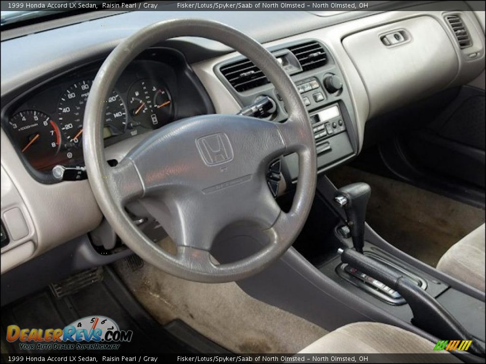 Gray Interior - 1999 Honda Accord LX Sedan Photo #22
