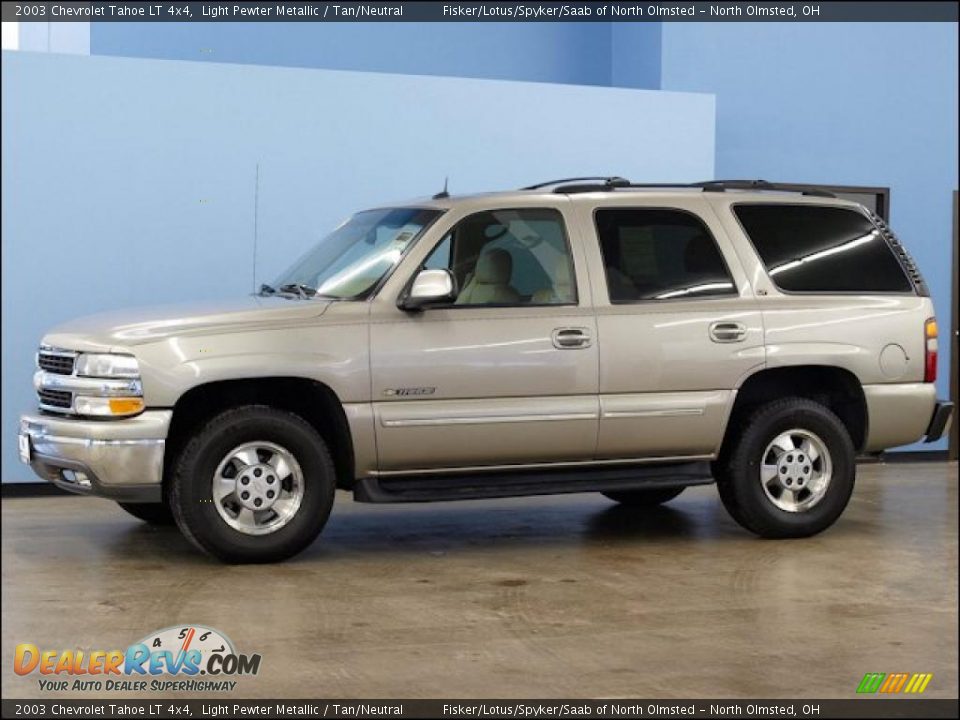 2003 Chevrolet Tahoe LT 4x4 Light Pewter Metallic / Tan/Neutral Photo #5