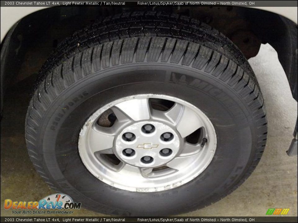 2003 Chevrolet Tahoe LT 4x4 Light Pewter Metallic / Tan/Neutral Photo #12