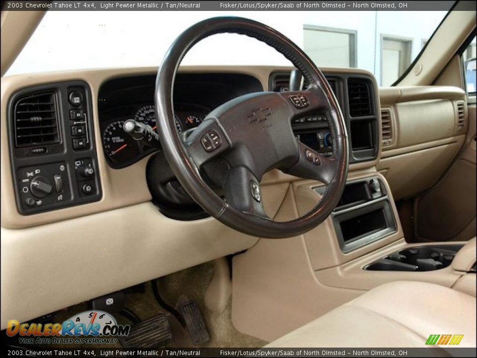 2003 Chevrolet Tahoe LT 4x4 Light Pewter Metallic / Tan/Neutral Photo #23