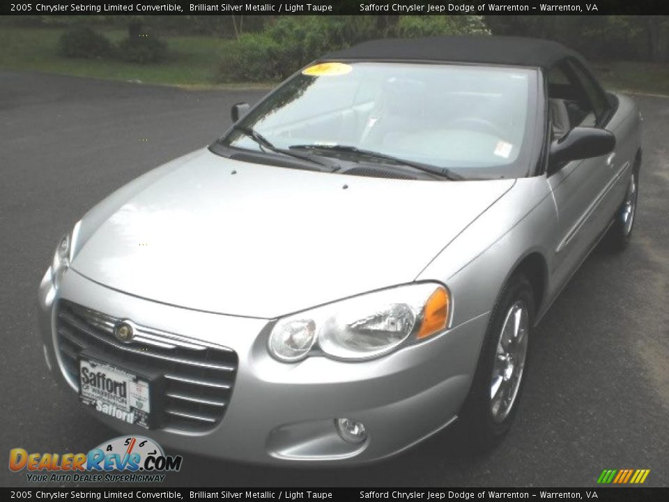 2005 Chrysler Sebring Limited Convertible Brilliant Silver Metallic / Light Taupe Photo #4