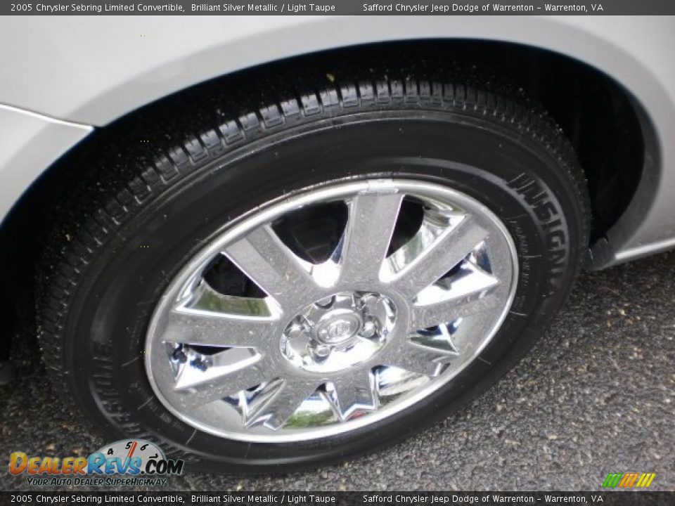 2005 Chrysler Sebring Limited Convertible Wheel Photo #15