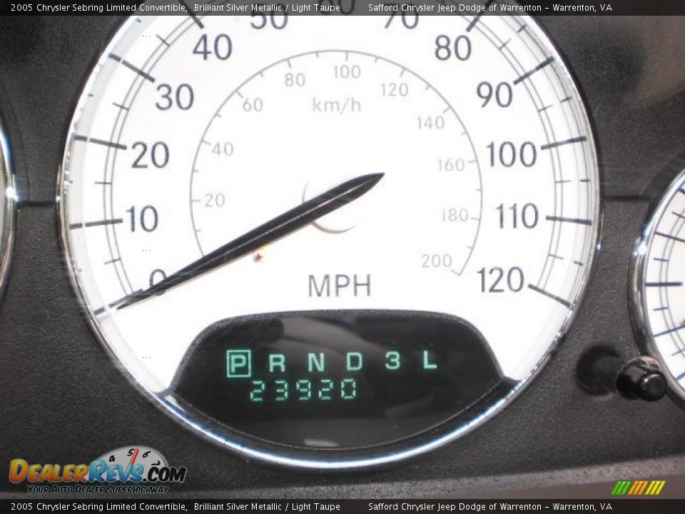 2005 Chrysler Sebring Limited Convertible Brilliant Silver Metallic / Light Taupe Photo #22