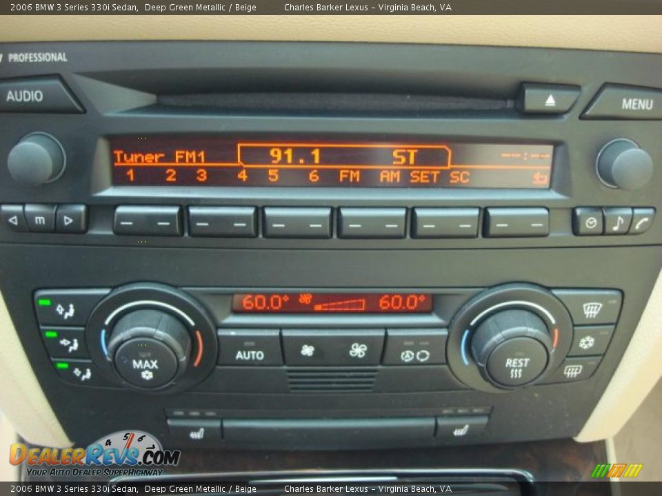 Controls of 2006 BMW 3 Series 330i Sedan Photo #16