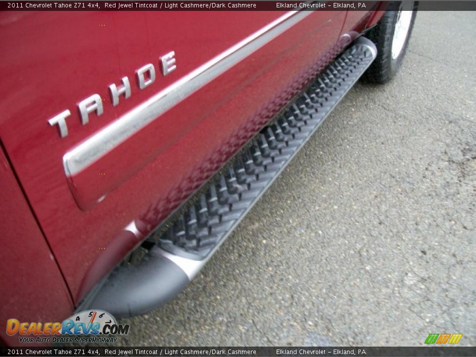 2011 Chevrolet Tahoe Z71 4x4 Red Jewel Tintcoat / Light Cashmere/Dark Cashmere Photo #6