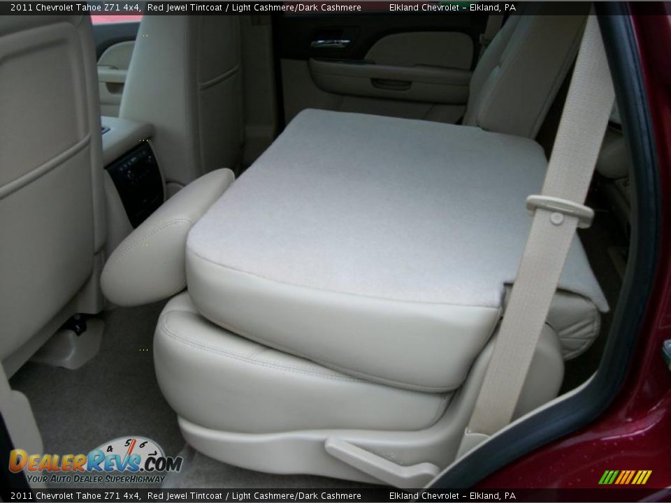 2011 Chevrolet Tahoe Z71 4x4 Red Jewel Tintcoat / Light Cashmere/Dark Cashmere Photo #8