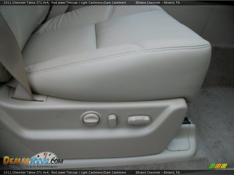 2011 Chevrolet Tahoe Z71 4x4 Red Jewel Tintcoat / Light Cashmere/Dark Cashmere Photo #20