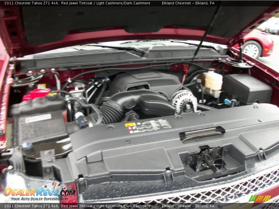 2011 Chevrolet Tahoe Z71 4x4 Red Jewel Tintcoat / Light Cashmere/Dark Cashmere Photo #31
