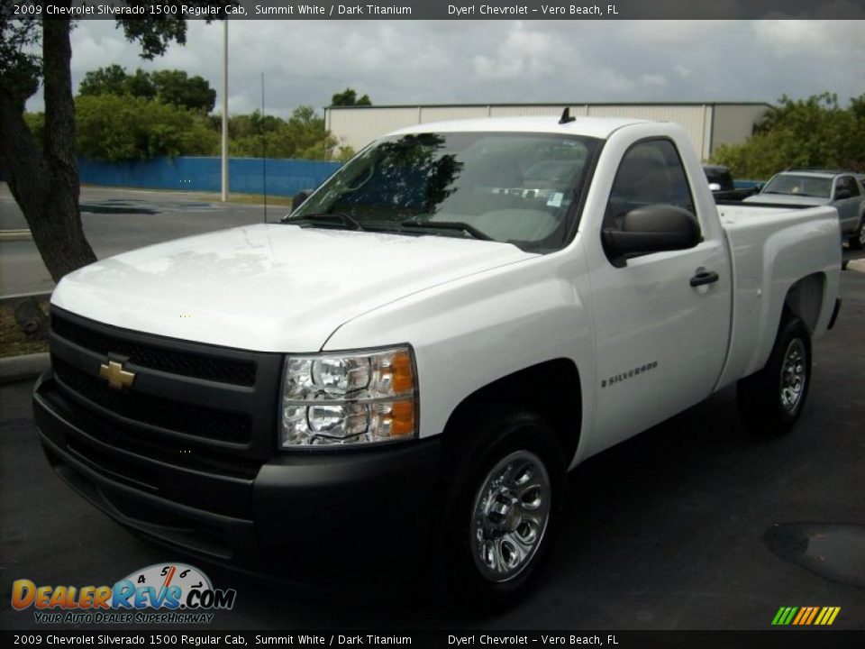 2009 Chevrolet Silverado 1500 Regular Cab Summit White / Dark Titanium Photo #1