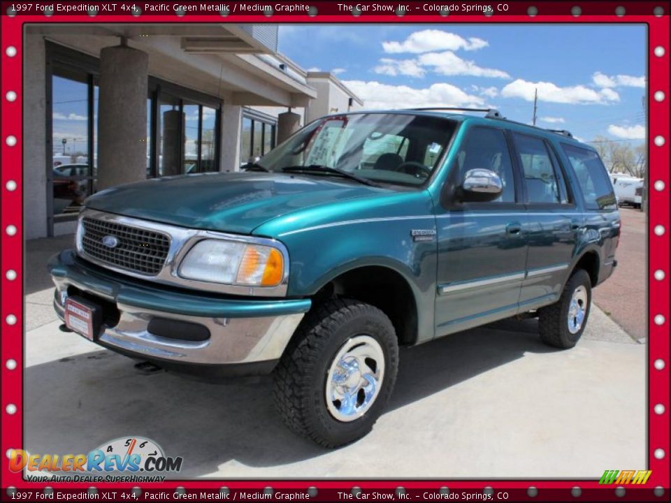 1997 Ford Expedition XLT 4x4 Pacific Green Metallic / Medium Graphite Photo #1