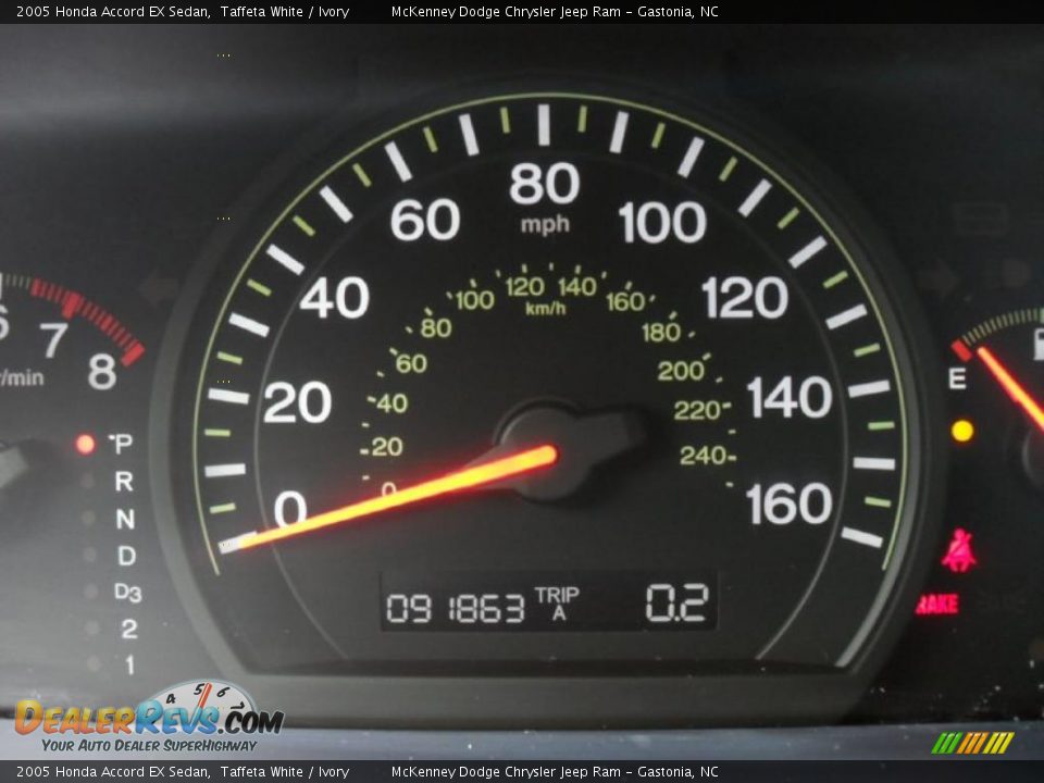 2005 Honda Accord EX Sedan Taffeta White / Ivory Photo #12
