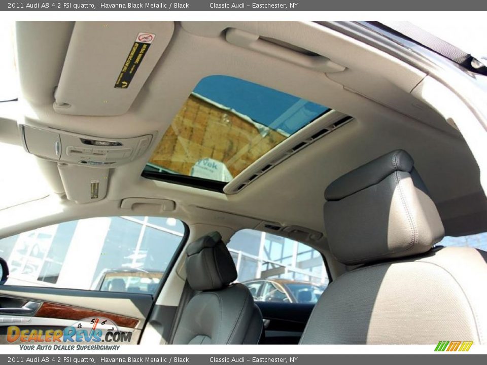 Sunroof of 2011 Audi A8 4.2 FSI quattro Photo #17