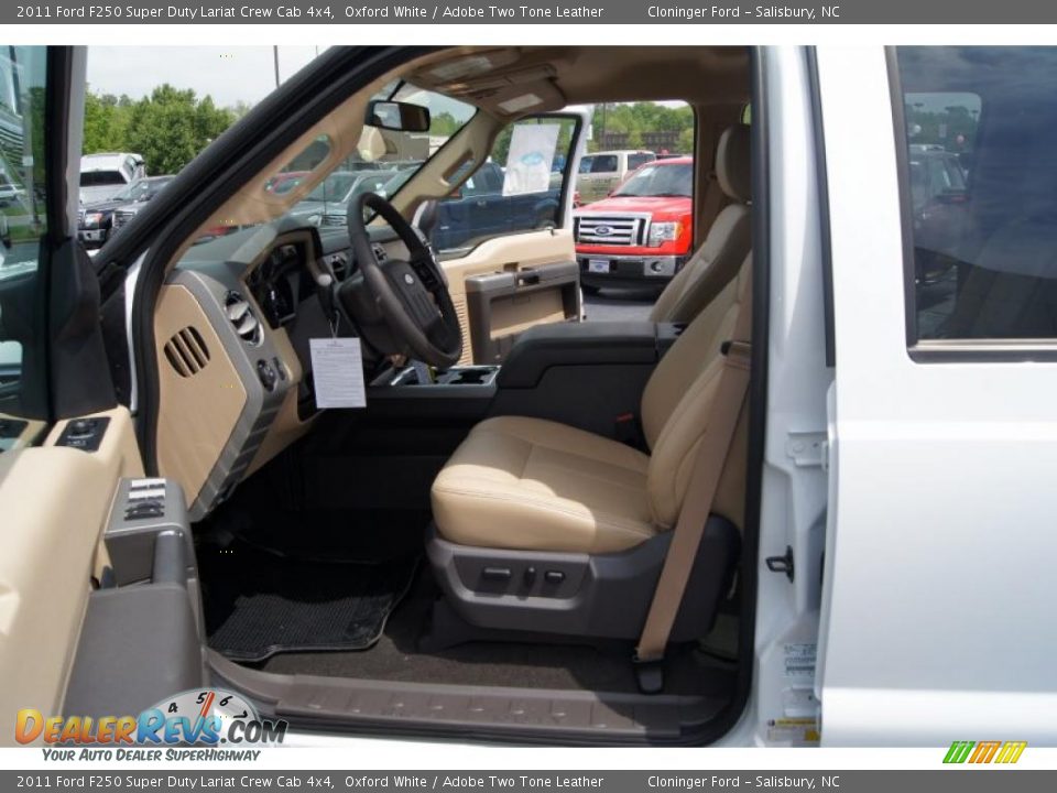 2011 Ford F250 Super Duty Lariat Crew Cab 4x4 Oxford White / Adobe Two Tone Leather Photo #9