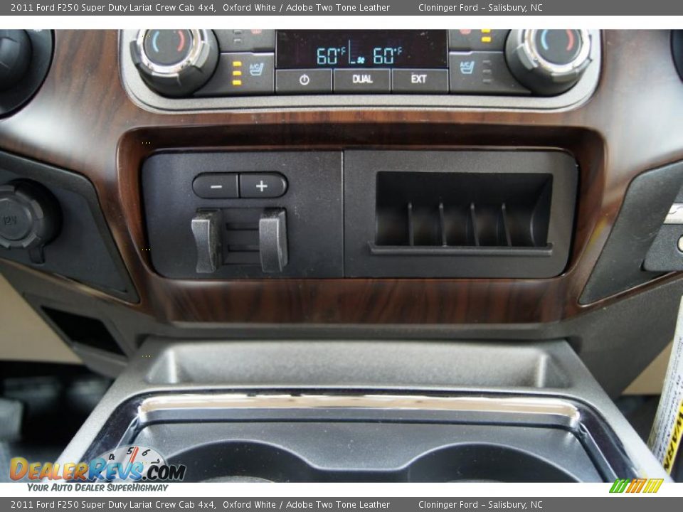 2011 Ford F250 Super Duty Lariat Crew Cab 4x4 Oxford White / Adobe Two Tone Leather Photo #36