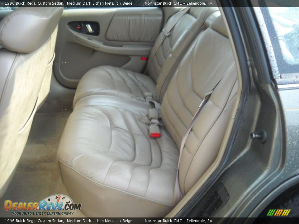 Beige Interior - 1996 Buick Regal Custom Sedan Photo #9