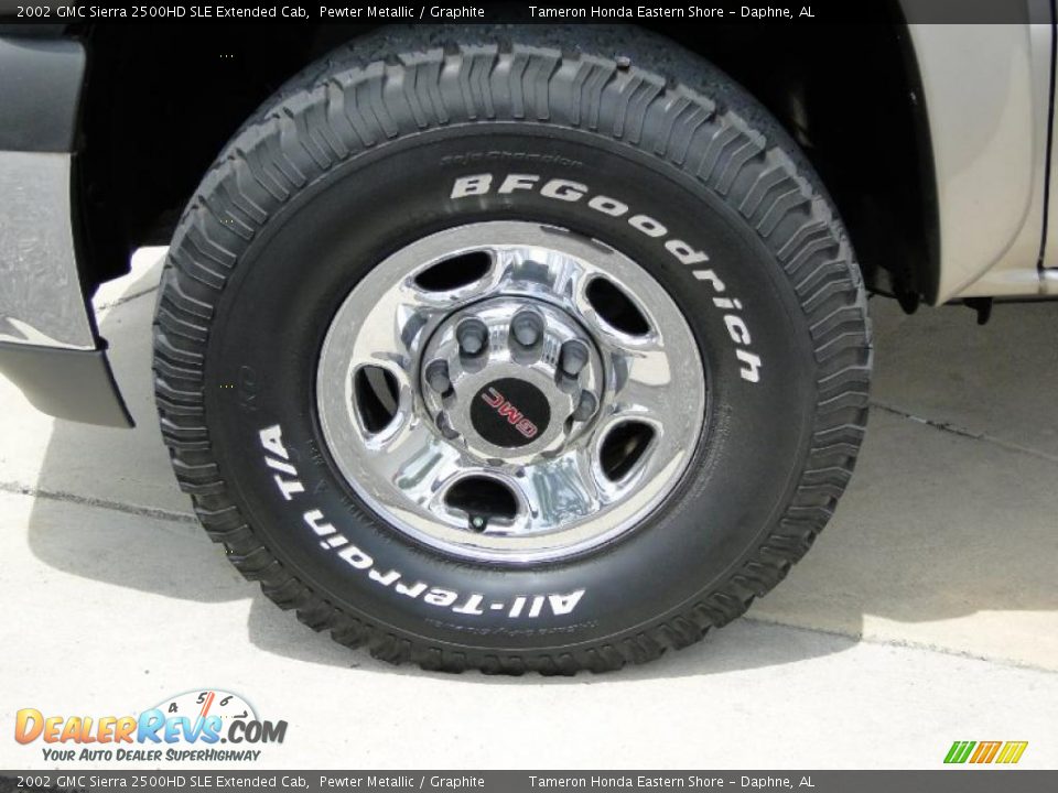 2002 GMC Sierra 2500HD SLE Extended Cab Wheel Photo #32